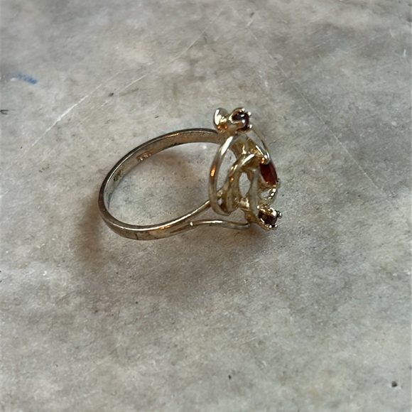 Elegant Vintage Garnet Gemstones Ring Size 7 1970-1980’s Ring Genuine Garnets - Picture 5 of 9